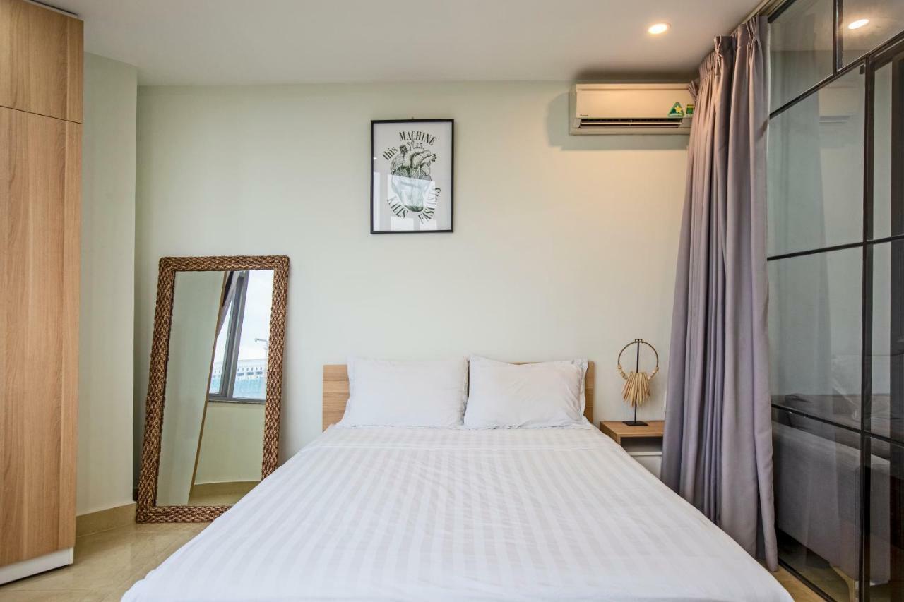 Place In Saigon * Ho Chi Minh City