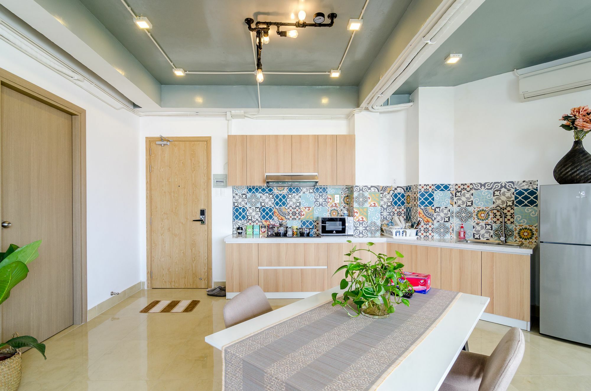 Place In Saigon Apartment *